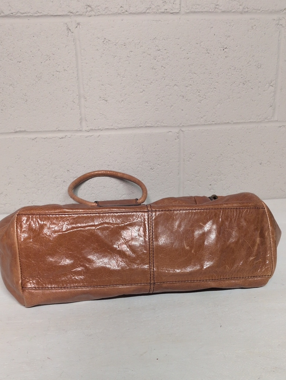 HOBO Sheila Brown Large Leather Top Handle Tote Handbag - Picture 4 of 9